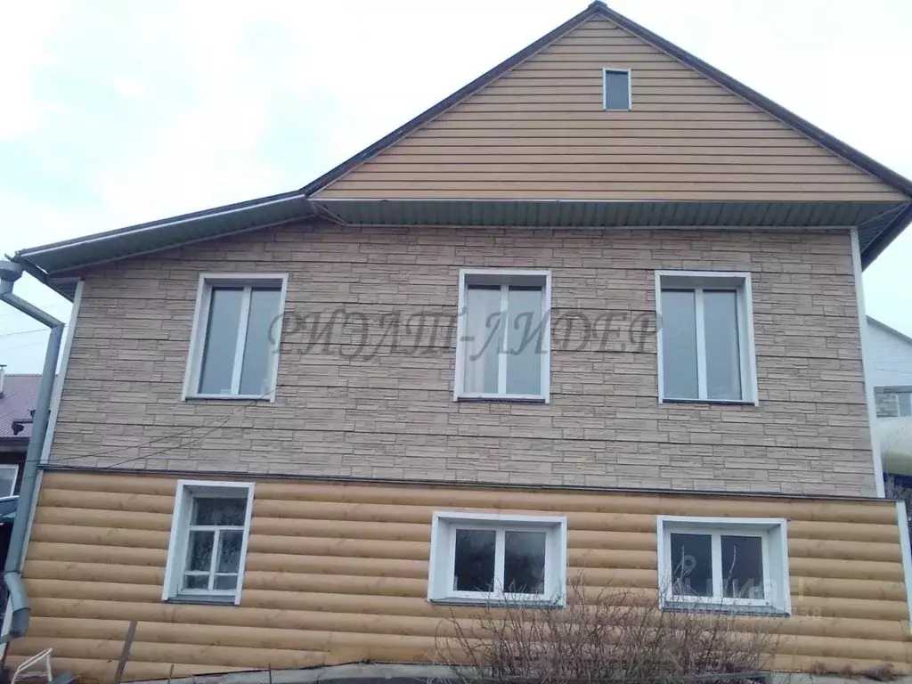 Дом в Алтай, Горно-Алтайск Грушевый пер. (54 м) - Фото 1