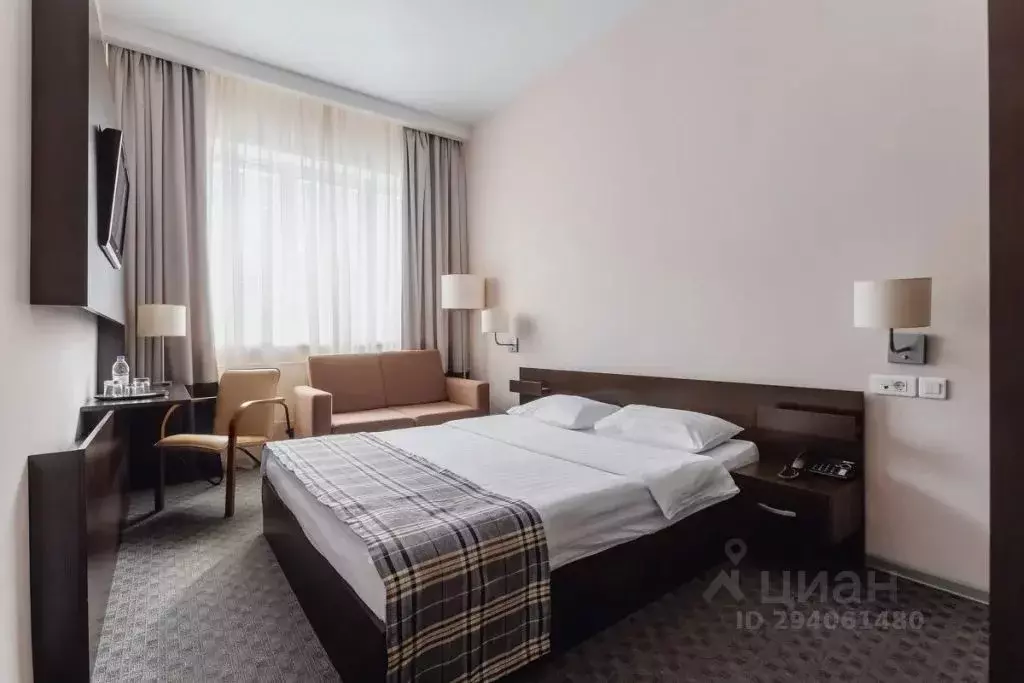 Комната Пермский край, Пермь Монастырская ул., 14А - Фото 2