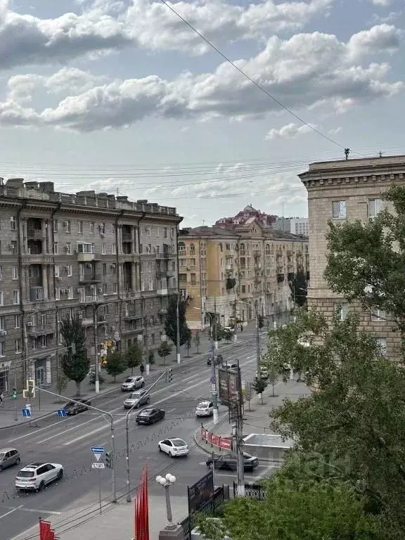 2-к кв. Волгоградская область, Волгоград Комсомольская ул., 8 (60.0 м) - Фото 0
