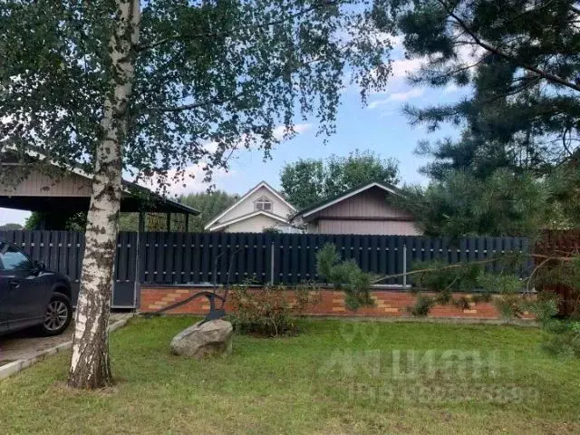 Дом в Тверская область, Конаковский муниципальный округ, д. Курьяново  ... - Фото 1