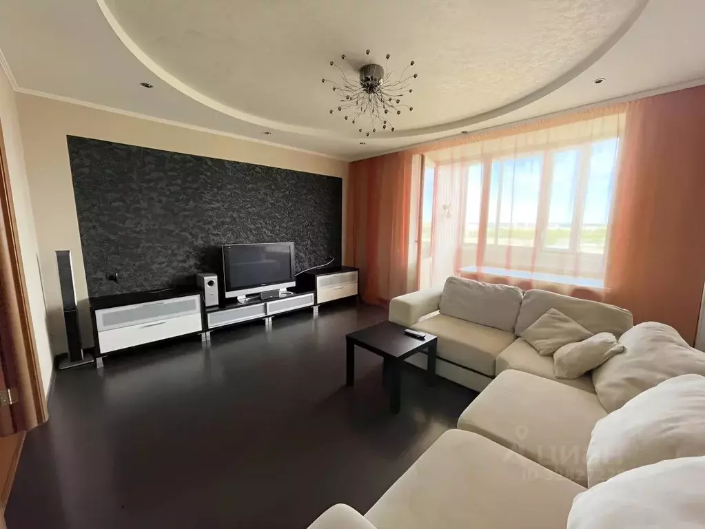 2-к кв. Пермский край, Пермь бул. Гагарина, 26 (60.0 м) - Фото 1