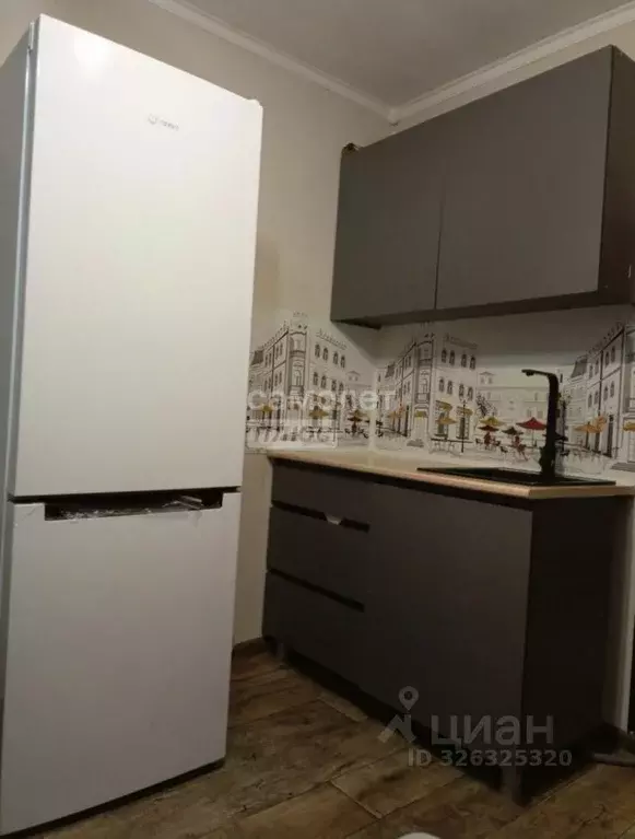 Студия Тюменская область, Тюмень Олимпийская ул., 34 (12.8 м) - Фото 1