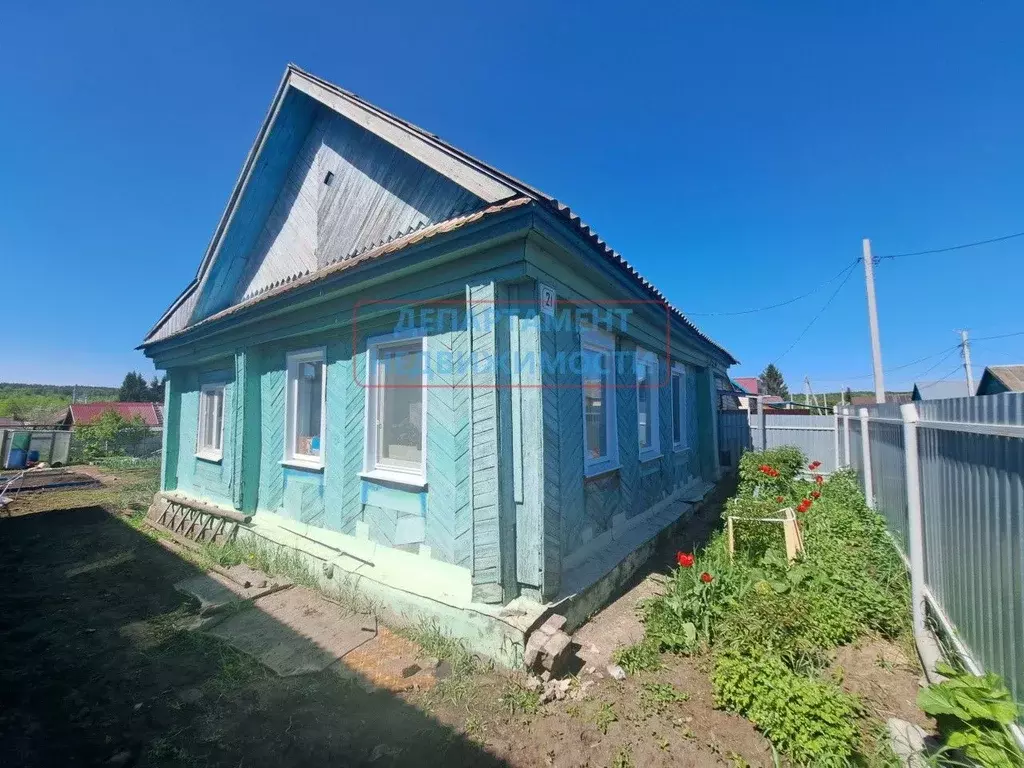 Дом в Ульяновская область, Димитровград Ульяновская ул., 21 (50 м) - Фото 0