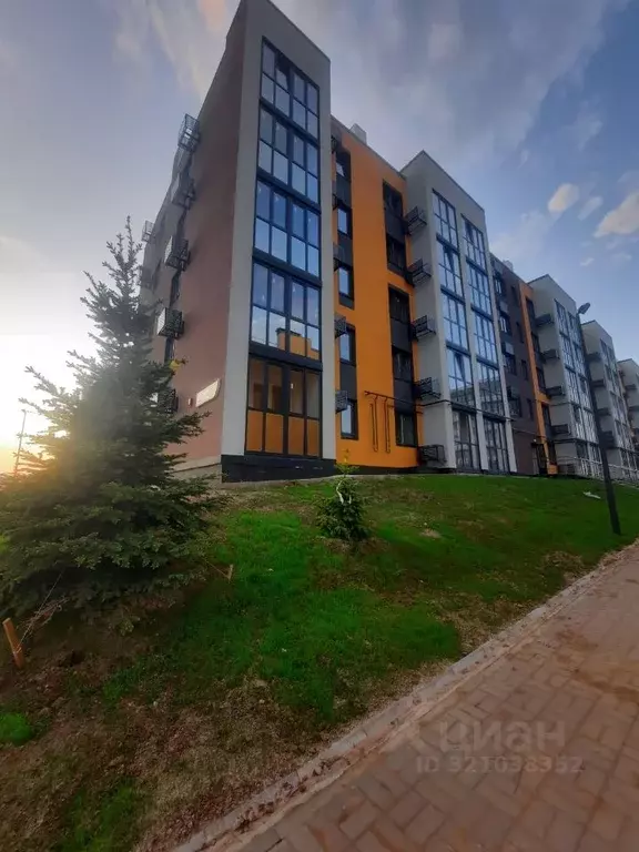 2-к кв. Волгоградская область, Волгоград ул. Химина, 9Б (38.9 м) - Фото 0