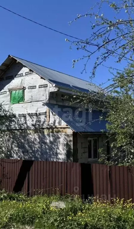Дом в Адыгея, Майкопский район, Каменномостское с/пос, пос. Победа ул. ... - Фото 1