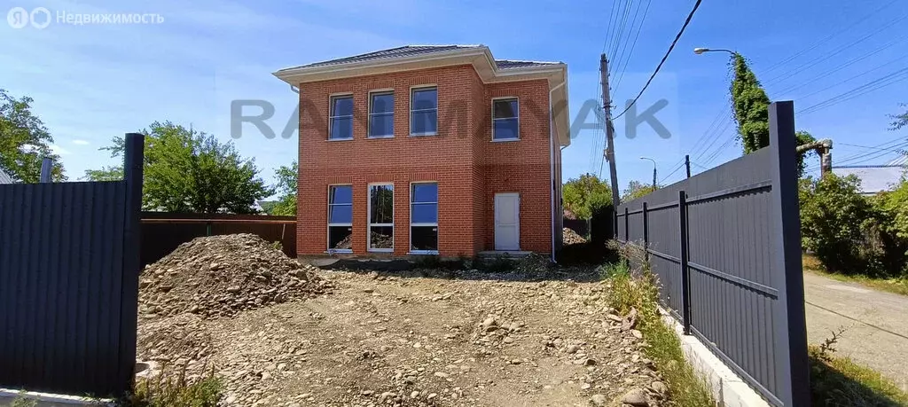 3-комнатная квартира: Майкоп, Минеральный переулок, 3 (110 м) - Фото 2