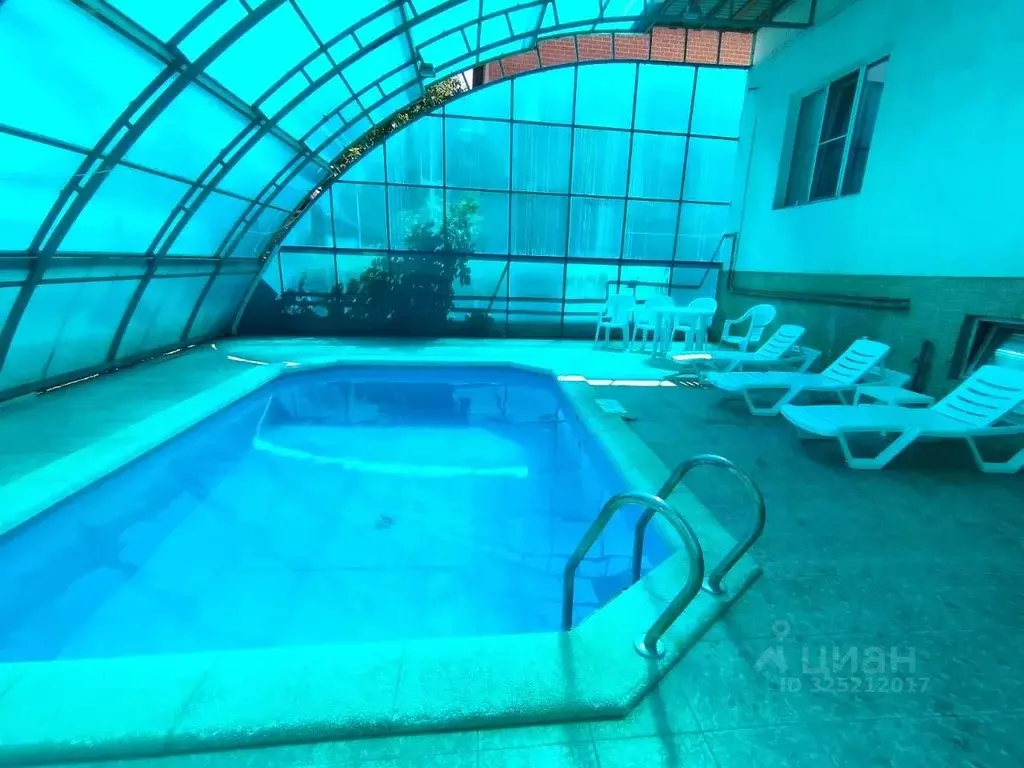 Дом в Краснодарский край, Краснодар Интернациональный бул. (200 м) - Фото 1