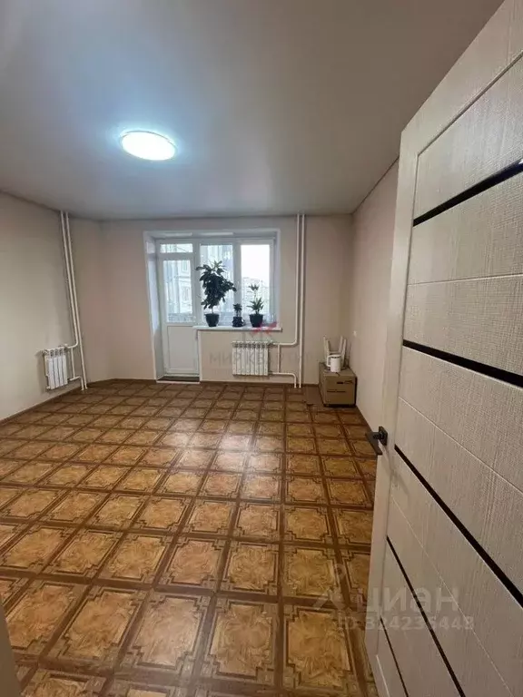 1-к кв. Хакасия, Абакан ул. Кирова, 183к2 (56.4 м) - Фото 2