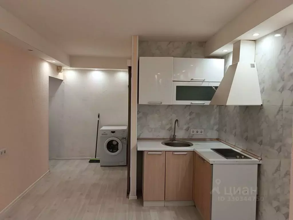 Комната Санкт-Петербург ул. Карпинского, 38К2 (18.0 м) - Фото 2
