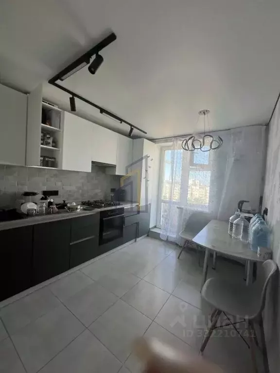 3-к кв. Крым, Евпатория просп. Победы, 85 (64.0 м) - Фото 1