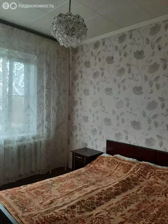 3-комнатная квартира: Волгодонск, улица Черникова, 24 (66 м) - Фото 1