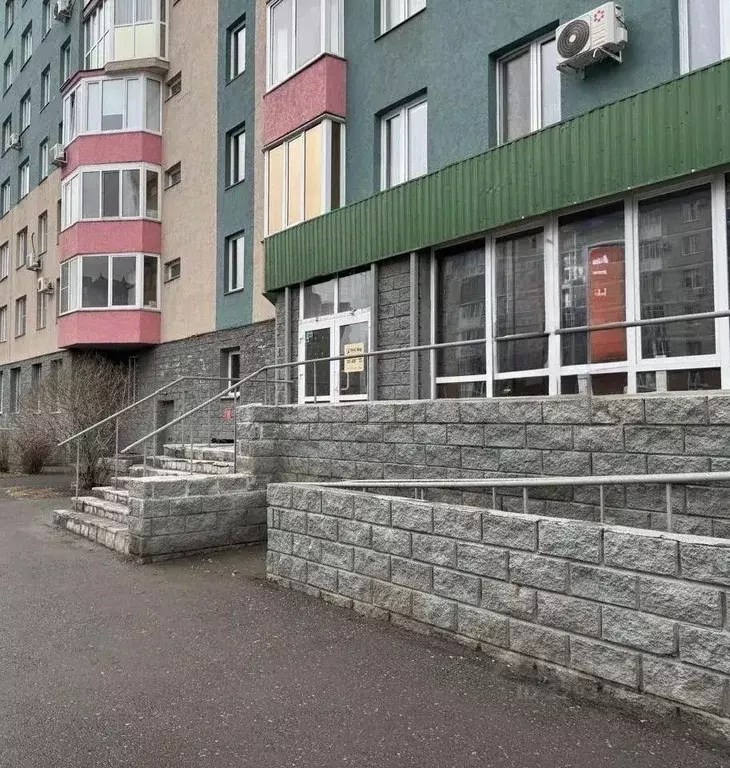 Помещение свободного назначения в Омская область, Омск бул. ... - Фото 2