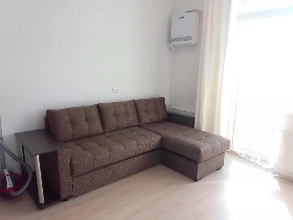 Студия Свердловская область, Екатеринбург пер. Малый, 15 (25.7 м) - Фото 2