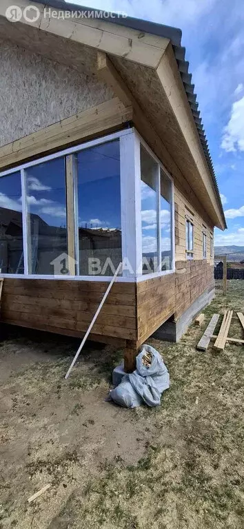 Дом в село Сотниково, Аршанская улица, 11 (180 м) - Фото 1