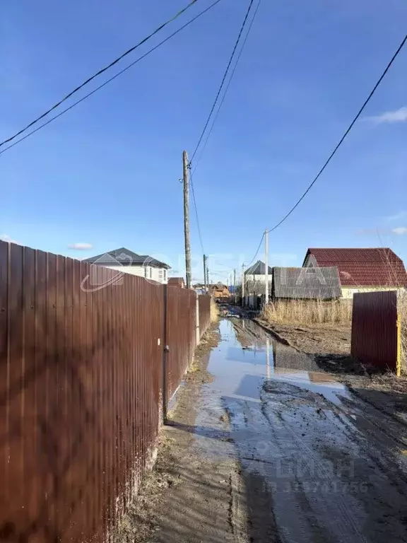 Участок в Тюменская область, Тюмень Малинка садовое товарищество, ул. ... - Фото 1