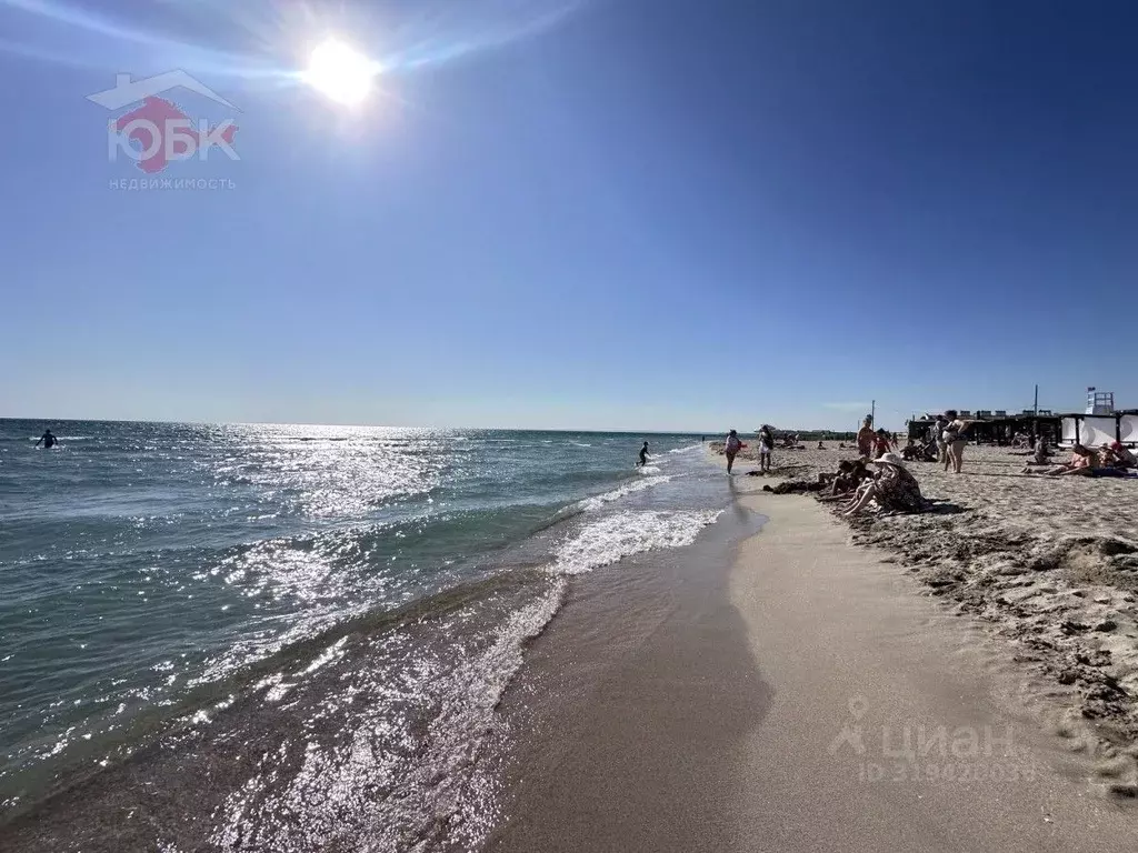 Участок в Крым, Сакский район, с. Штормовое  (5.0 сот.) - Фото 1
