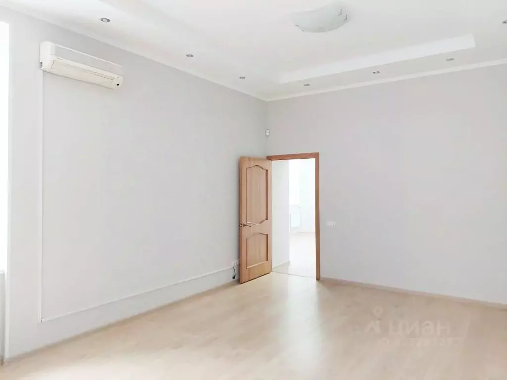 Офис в Новосибирская область, Новосибирск ул. Добролюбова, 16 (59 м) - Фото 1