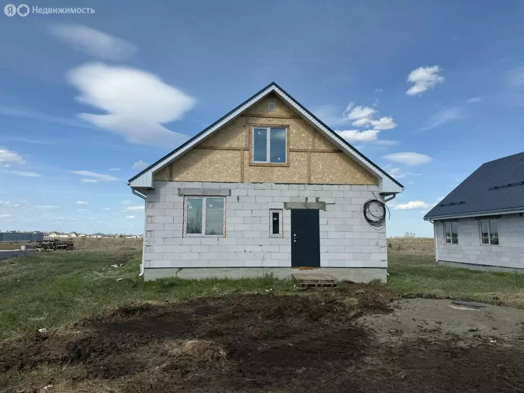 Дом в Красноармейский округ, деревня Круглое (125 м) - Фото 1