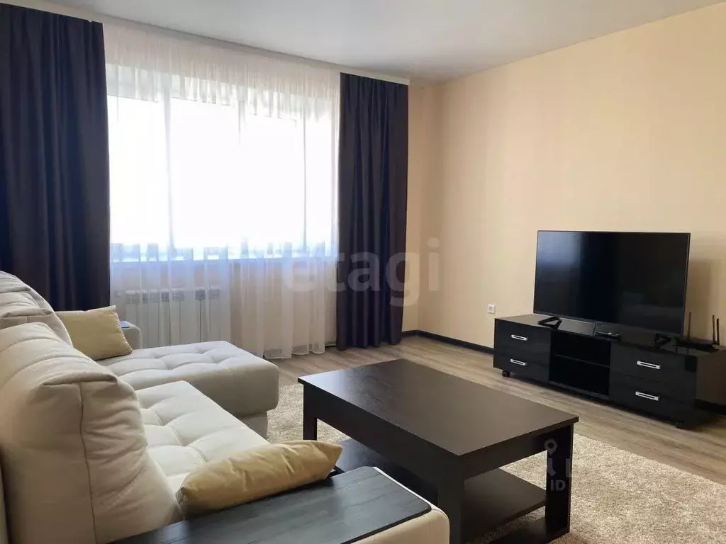 2-к кв. Башкортостан, Стерлитамак просп. Октября, 87 (60.3 м) - Фото 1