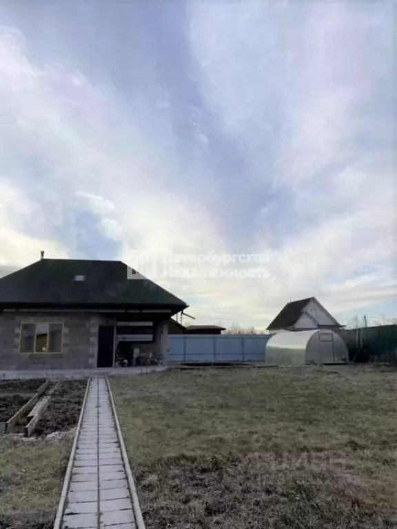 Дом в Ленинградская область, Ломоносовский район, Виллозское городское ... - Фото 0
