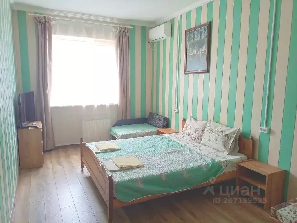 Комната Краснодарский край, Геленджик Ульяновская ул., 5 - Фото 1
