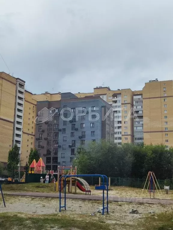 2-к кв. Тюменская область, Тюмень ул. Революции, 228к4 (53.0 м) - Фото 1
