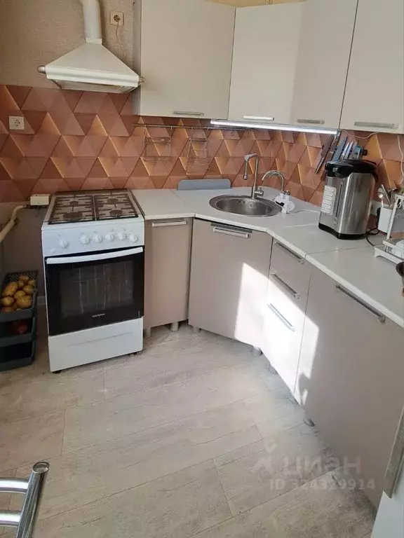 4-к кв. Саратовская область, Саратов проезд 11-й Динамовский, 3 (60.0 ... - Фото 1