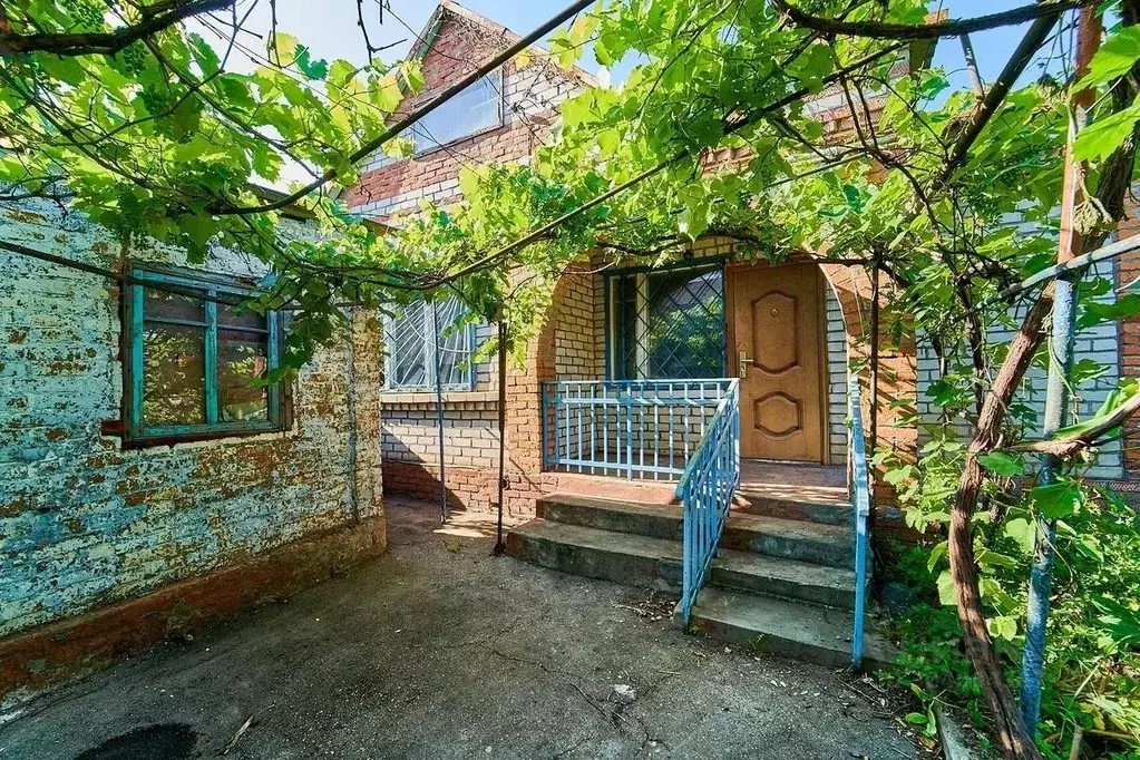 Дом в Краснодарский край, Краснодар ул. Каляева, 84 (80 м) - Фото 0