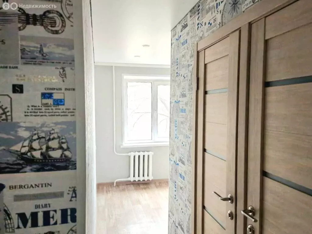 2-комнатная квартира: Черногорск, улица Калинина, 26 (45 м) - Фото 1