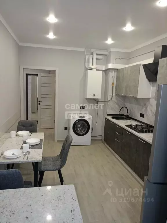 1-к кв. Краснодарский край, Анапа Крестьянская ул., 27к3 (44.0 м) - Фото 0