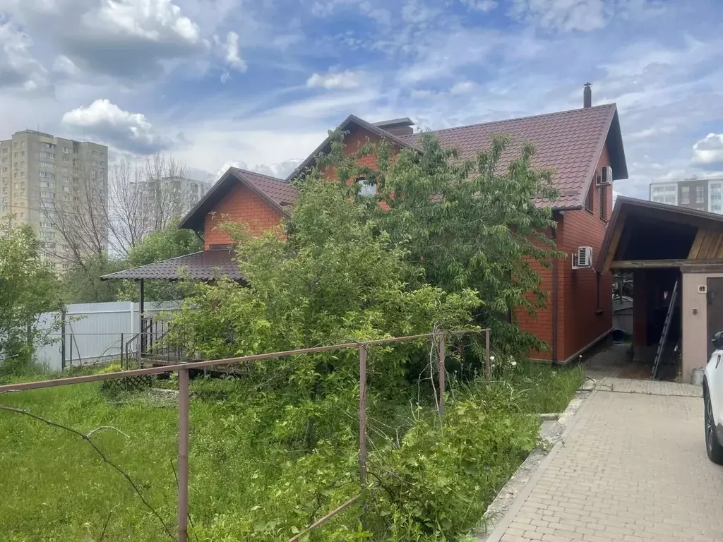 Дом в Белгородская область, Белгород ул. Толстого (166 м) - Фото 2