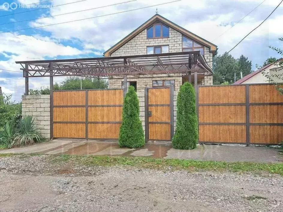 Дом в Пятигорск, посёлок Энергетик, Пионерлагерная улица, 31 (229 м) - Фото 1