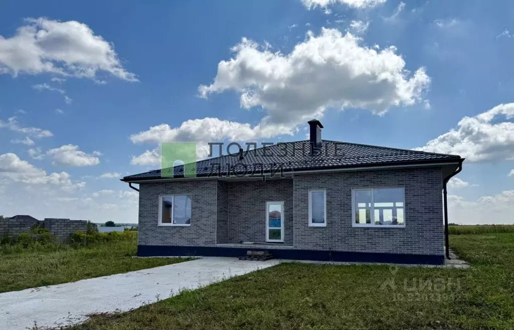 Дом в Орловская область, Орловский район, д. Грачевка ул. Березовая, ... - Фото 1