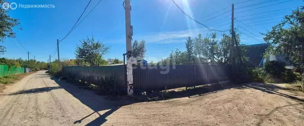 Дом в Энгельсский район, Красноярское муниципальное образование, село ... - Фото 1