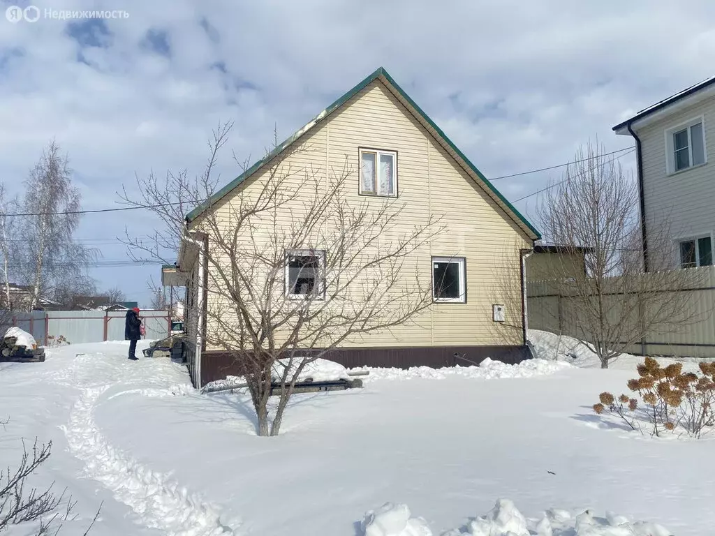 Дом в посёлок Красное Поле, Лесопарковая улица, 20 (600 м) - Фото 1