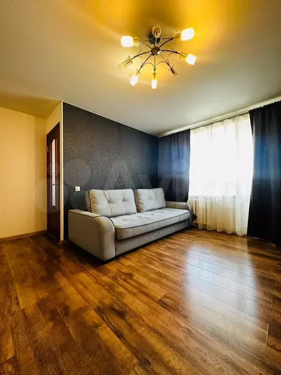 1-к. квартира, 40 м, 14/15 эт. - Фото 1