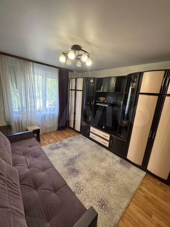 Комната 14 м в 1-к., 2/5 эт. - Фото 0