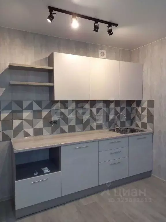 Студия Алтайский край, Барнаул ул. Солнечная Поляна, 94к1 (28.0 м) - Фото 2