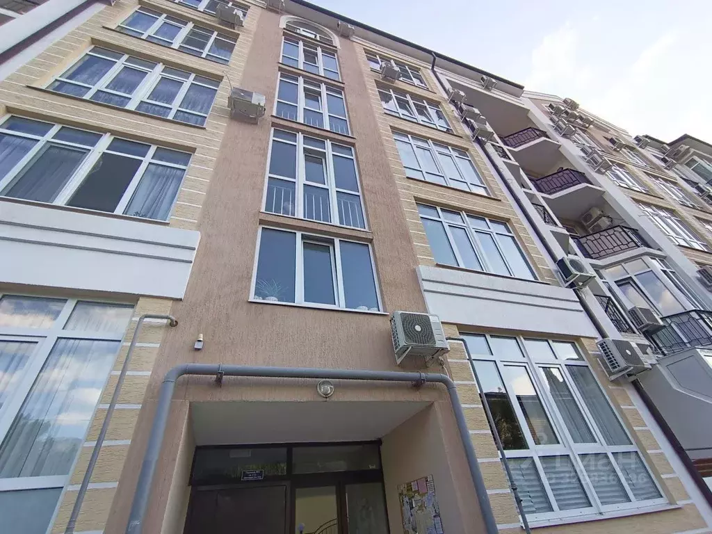 1-к кв. Краснодарский край, Геленджик Туристическая ул., 3к1 (54.0 м) - Фото 1