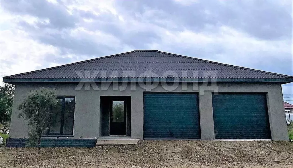 Дом в Хакасия, Алтайский район, д. Кайбалы ул. Бирилюсская (160 м) - Фото 1