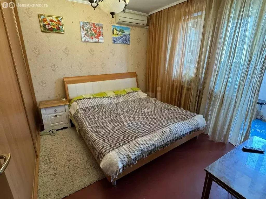 3-комнатная квартира: Севастополь, улица Косарева, 27 (67.5 м) - Фото 1