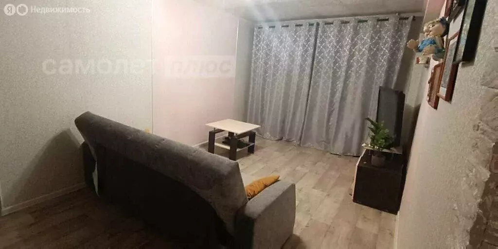 2-комнатная квартира: Ижевск, улица Коммунаров, 230 (44.3 м) - Фото 0