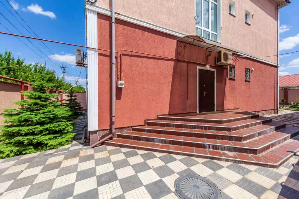 Дом в Крым, Симферополь ул. Темиз (453 м) - Фото 1