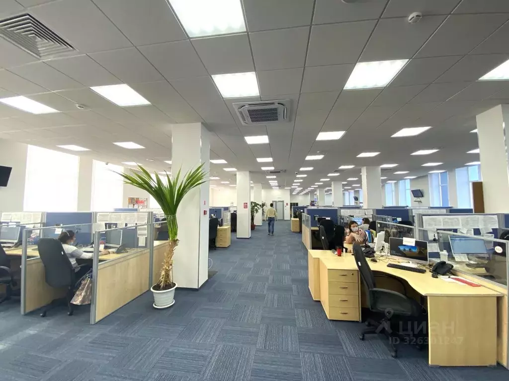 Помещение свободного назначения в Омская область, Омск просп. Карла ... - Фото 1