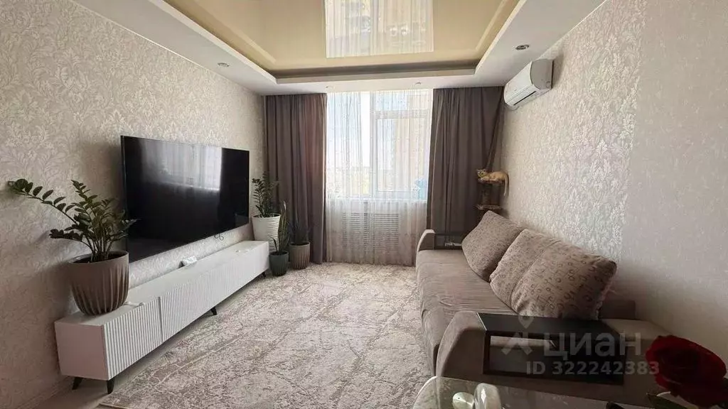 2-к кв. Оренбургская область, Оренбург ул. Геннадия Донковцева, 5/3 ... - Фото 1