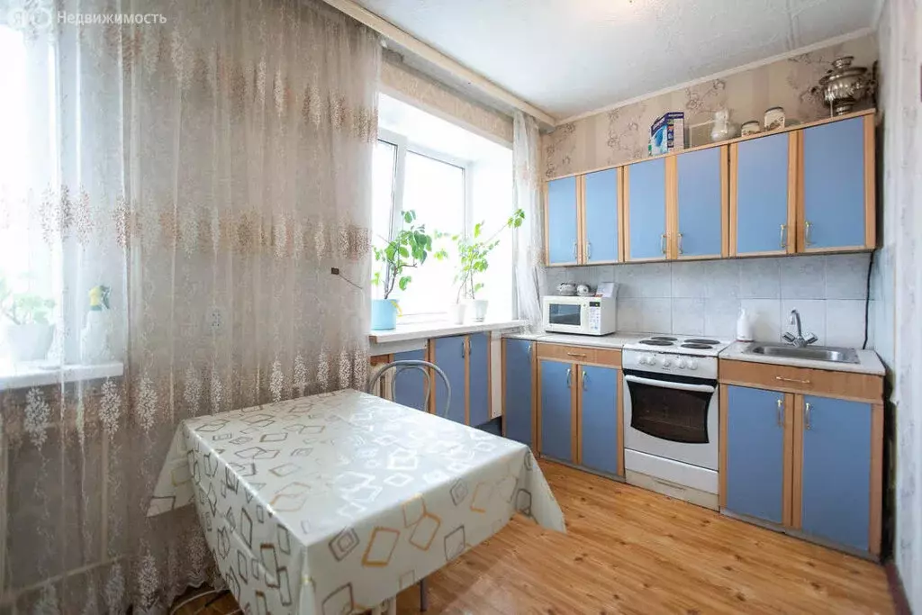 2-комнатная квартира: Бердск, Новосибирская улица, 10 (42 м) - Фото 1