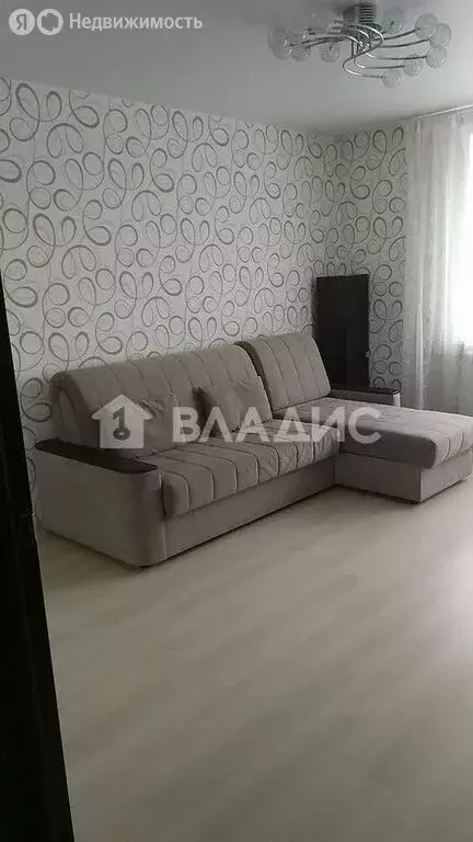 1-комнатная квартира: Нижний Новгород, Родниковая улица, 6 (35 м) - Фото 0