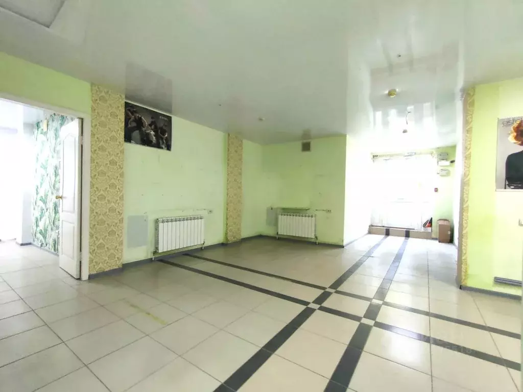 Торговая площадь в Саратовская область, Саратов Кленовая ул., 7 (49 м) - Фото 0