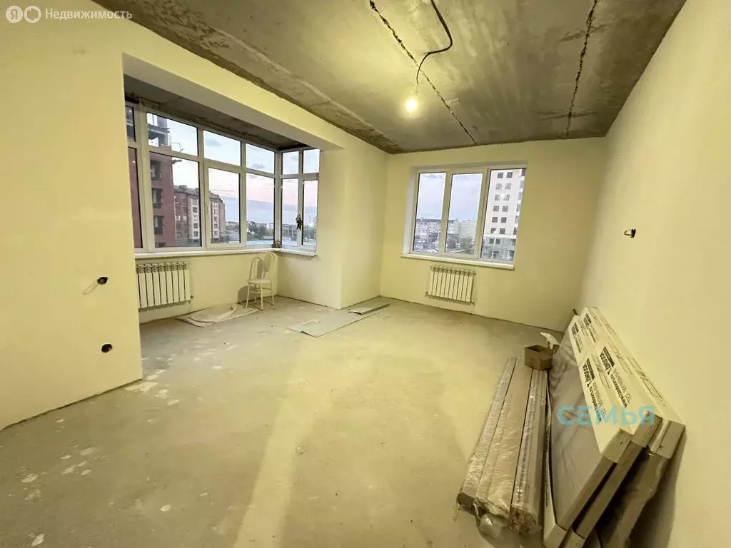 1-комнатная квартира: Владикавказ, улица Курсантов-Кировцев, 27А (56 ... - Фото 1