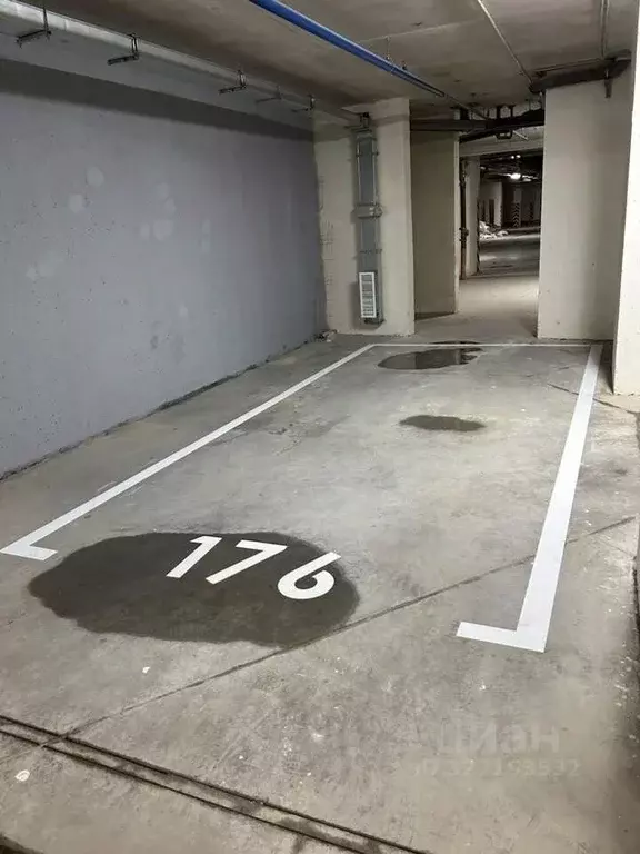 Гараж в Московская область, Ленинский городской округ, пос. Развилка ... - Фото 1